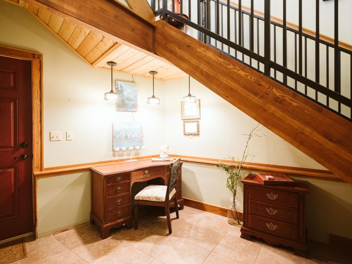 אנקורג' Maria'S Creekside B&B מראה חיצוני תמונה